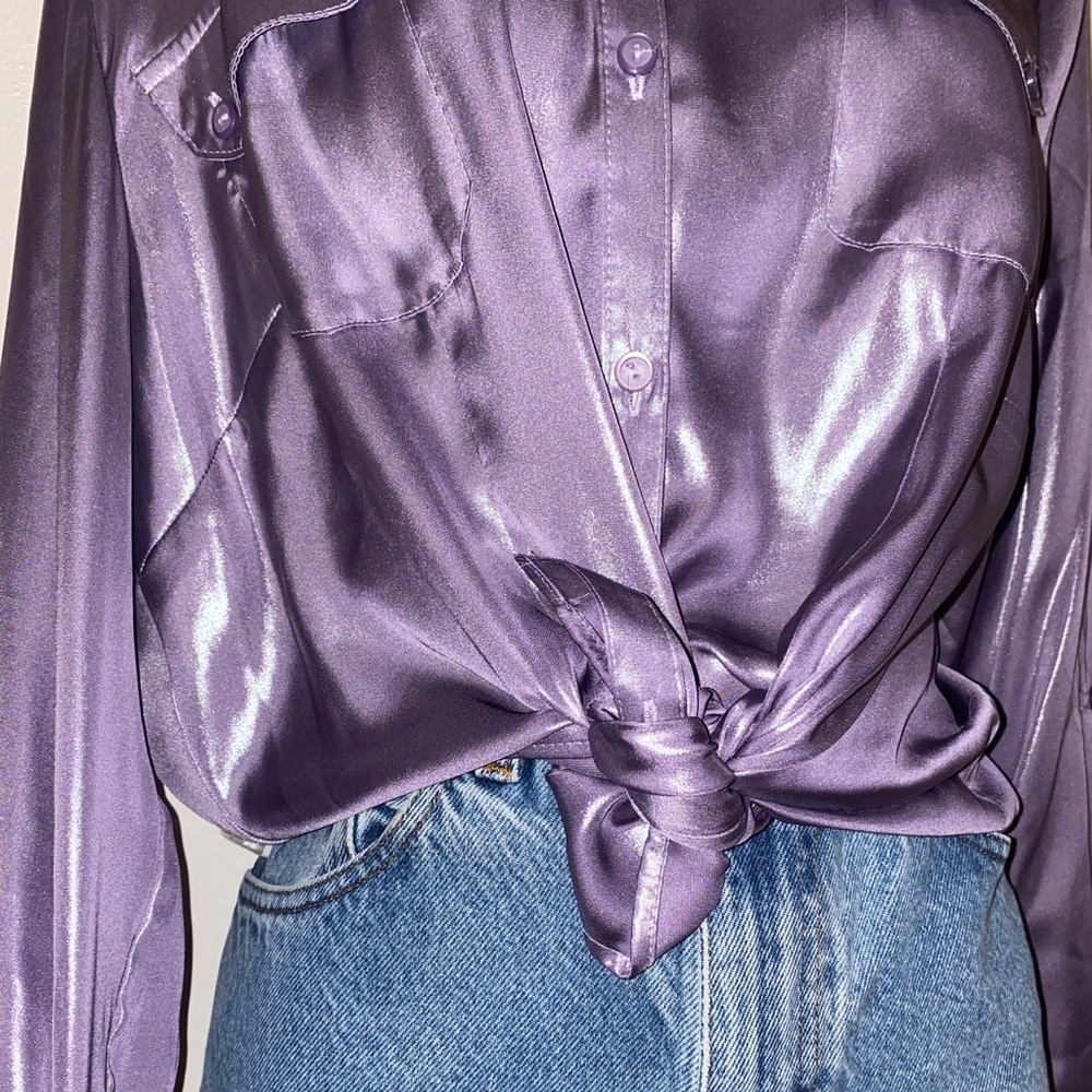 NWT 90’s metallic long sleeve, size large.